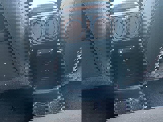 Used 2023 Jeep Wrangler Unlimited Rubicon 4xe w/ Cold Weather Group image 17