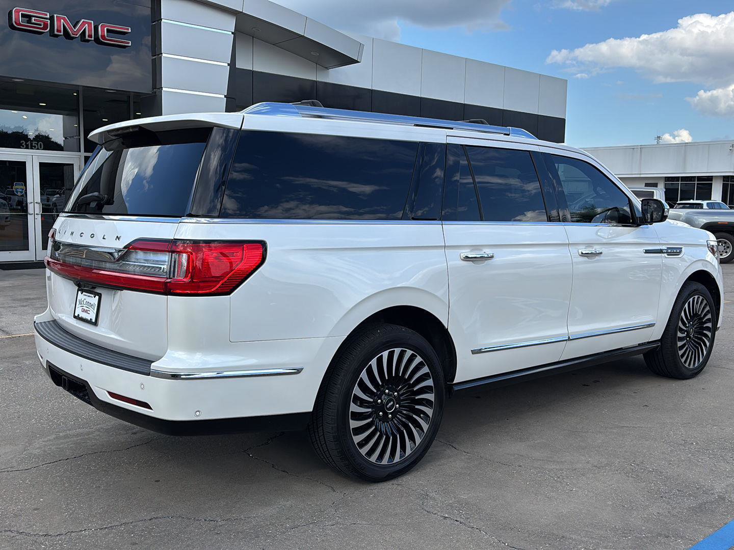 Used 2019 Lincoln Navigator L Black Label w/ Cargo Package image 7