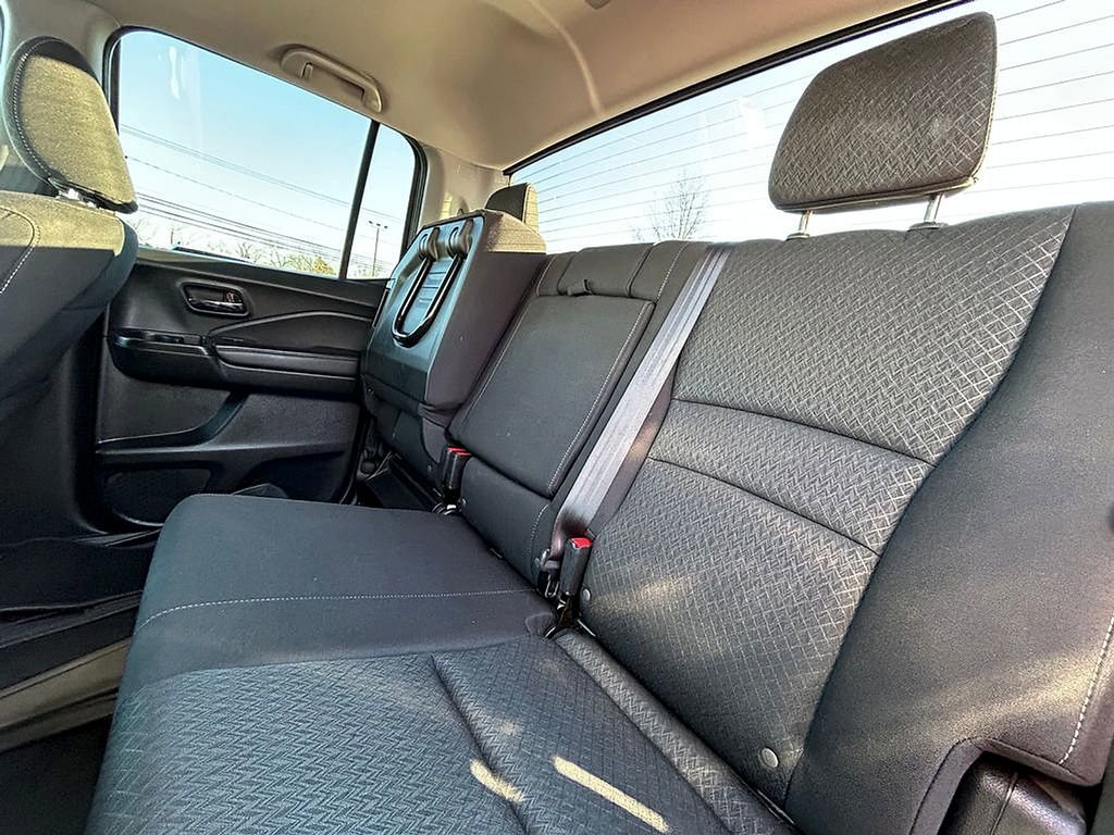 Used 2020 Honda Ridgeline Sport image 18