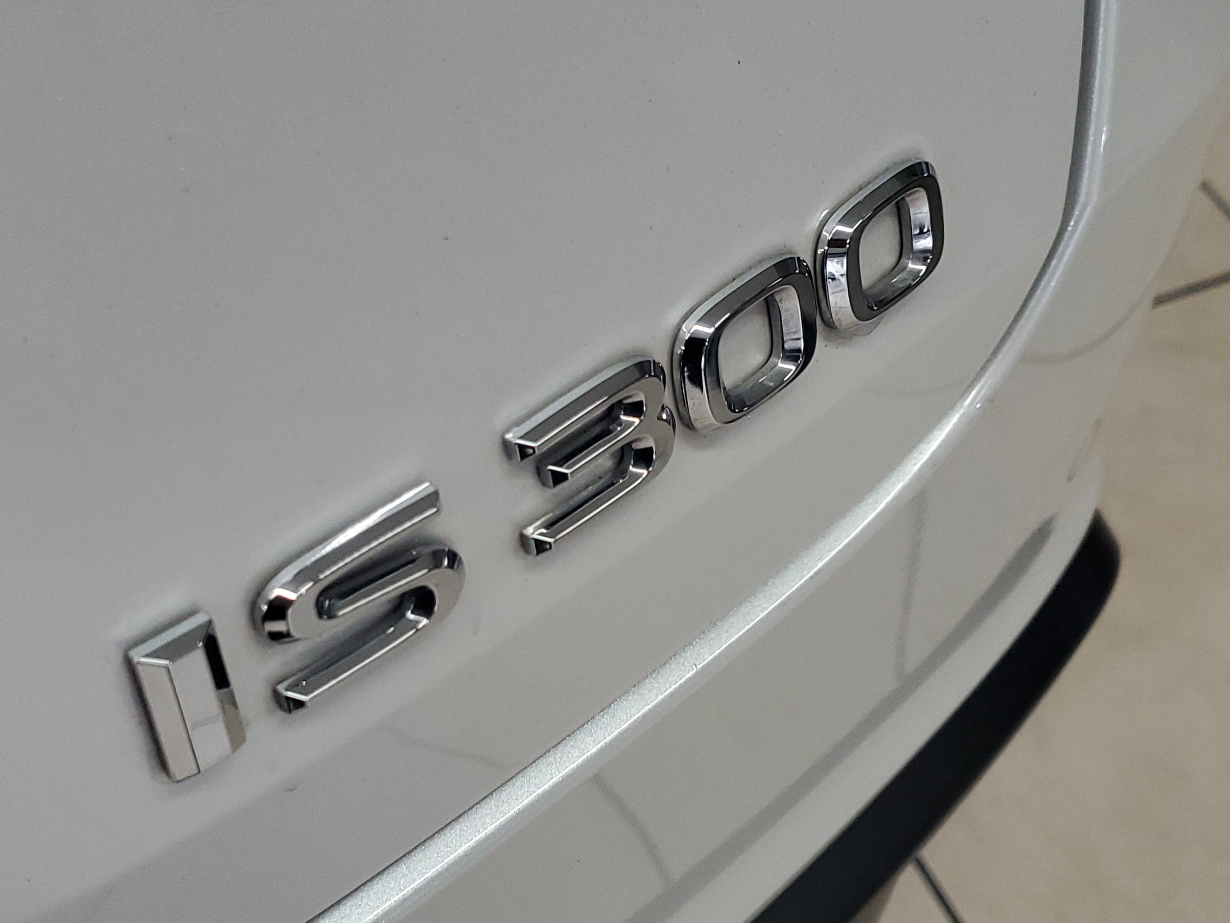 Certified 2023 Lexus IS 300 w/ Comfort Package image 8