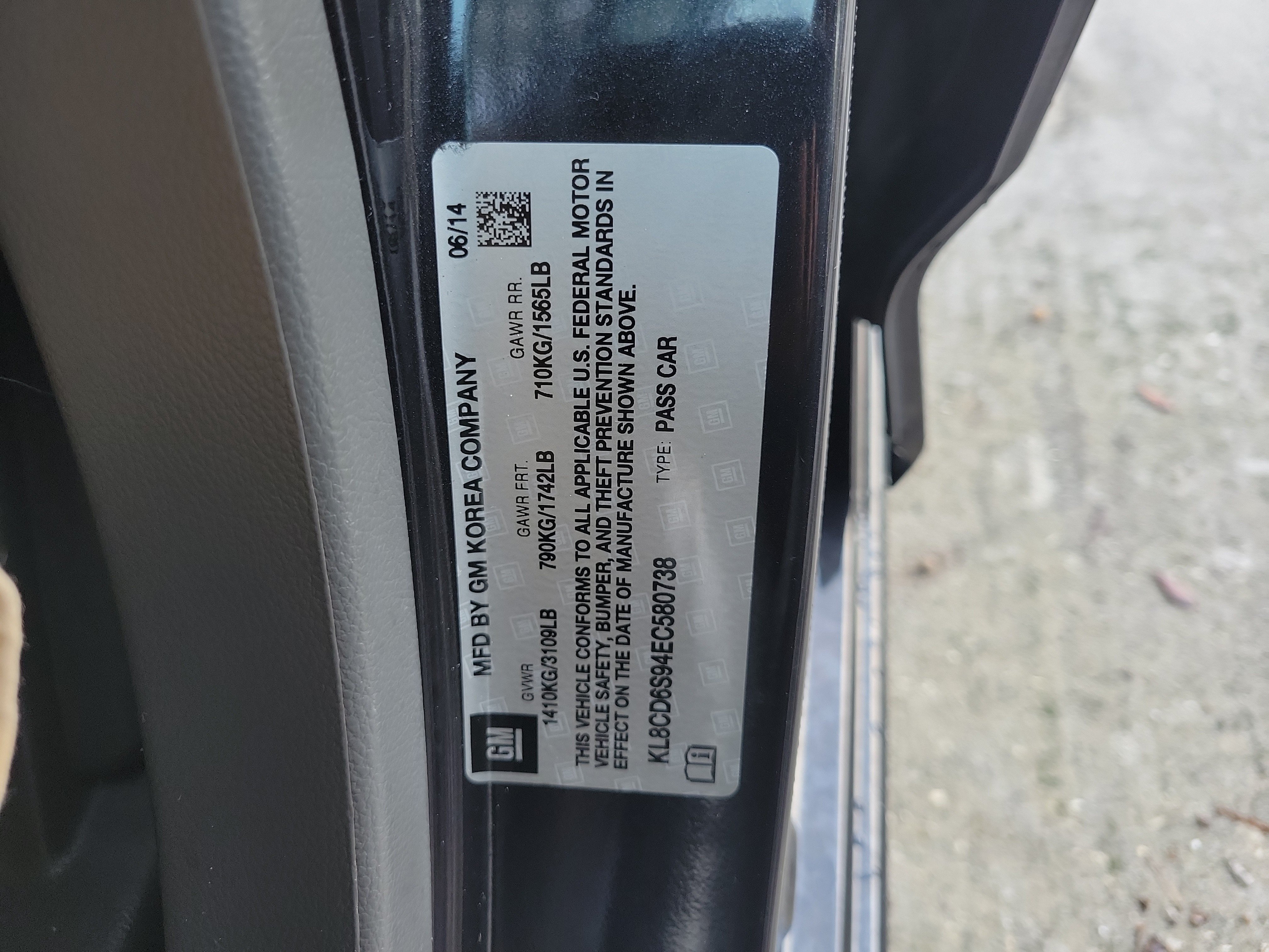Used 2014 Chevrolet Spark LT FWD image 30