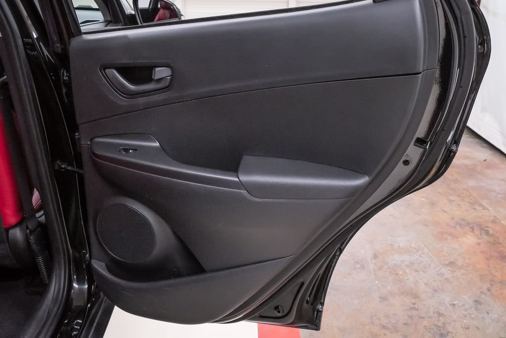 Used 2018 Hyundai Kona SEL FWD image 29