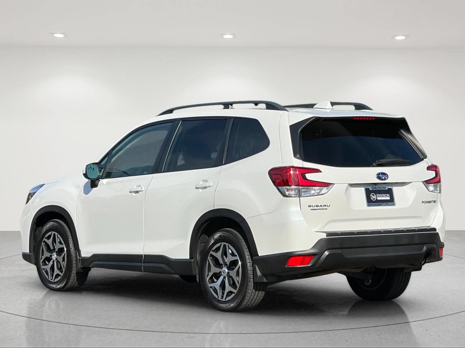Used 2021 Subaru Forester Premium w/ Popular Package #1 AWD/4WD image 3
