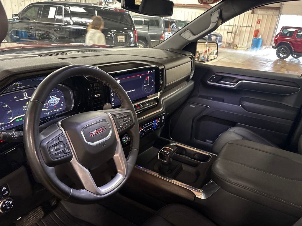 Certified 2023 GMC Sierra 1500 SLT AWD/4WD image 18