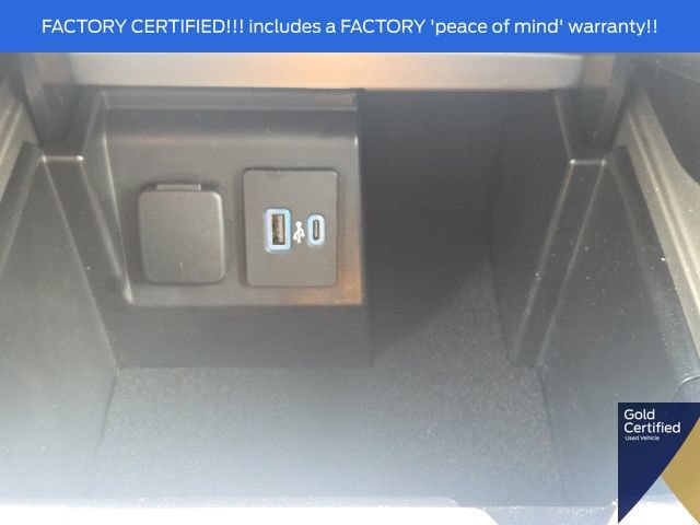 Used 2024 Ford Explorer XLT AWD/4WD image 35