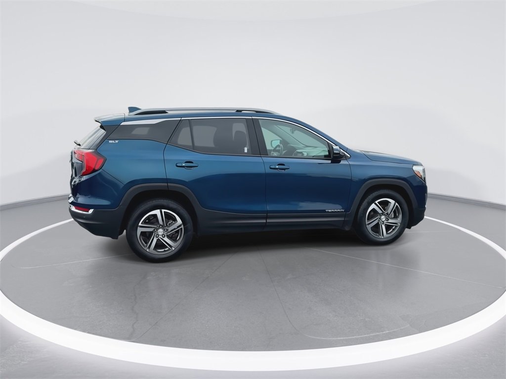 Used 2021 GMC Terrain SLT image 9