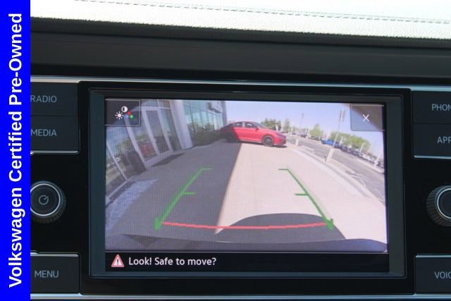 Used 2024 Volkswagen Jetta Sport FWD image 32