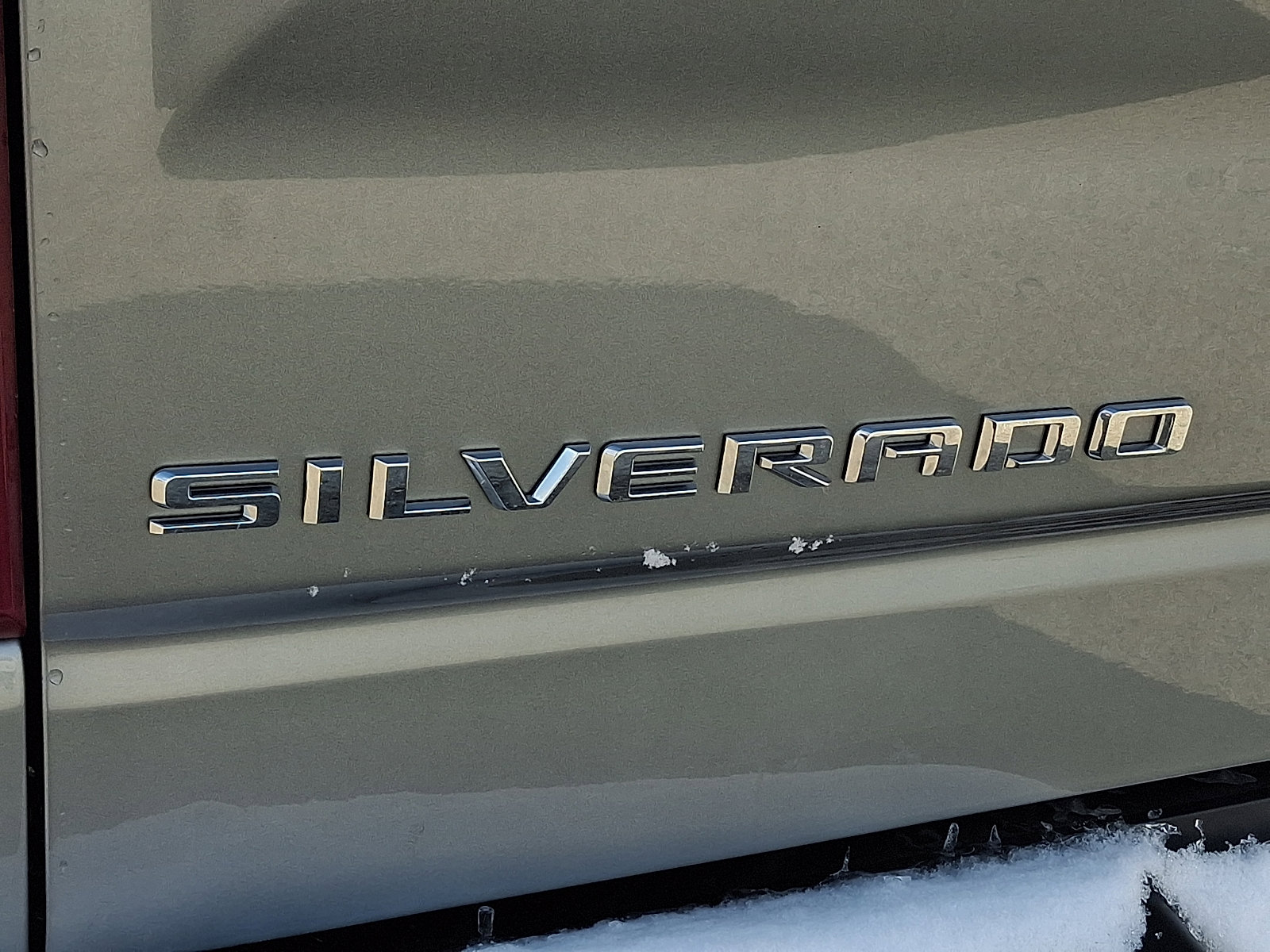 Used 2024 Chevrolet Silverado 1500 LTZ w/ LTZ Premium Package image 30