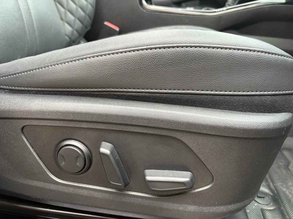 Used 2023 Kia Sorento SX Prestige image 30