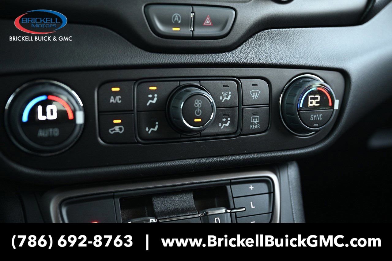 New 2024 GMC Terrain Denali w/ Denali Premium Package image 33