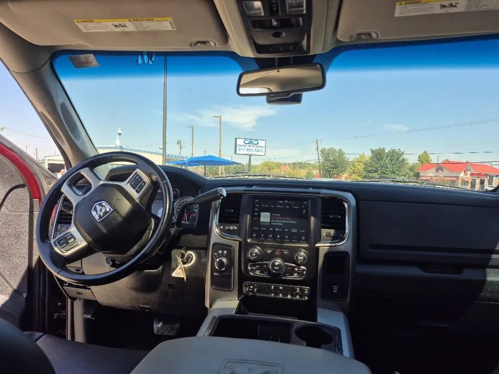 Used 2018 RAM 2500 Laramie w/ Sport Appearance Group AWD/4WD image 25