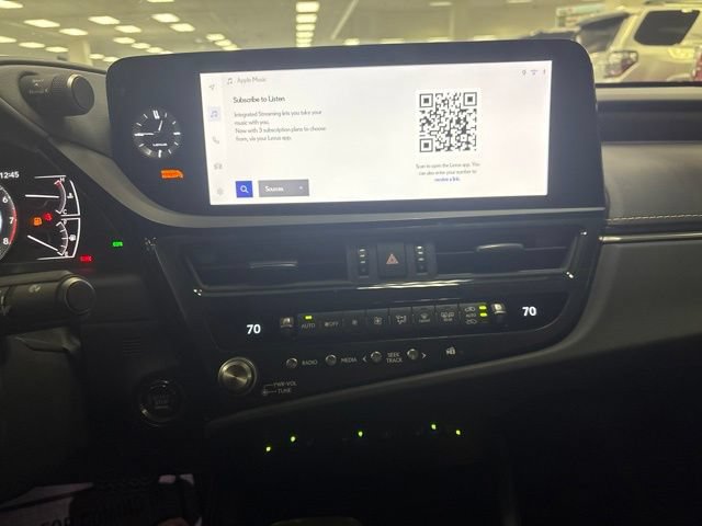 Used 2025 Lexus ES 350 Ultra Luxury FWD image 20