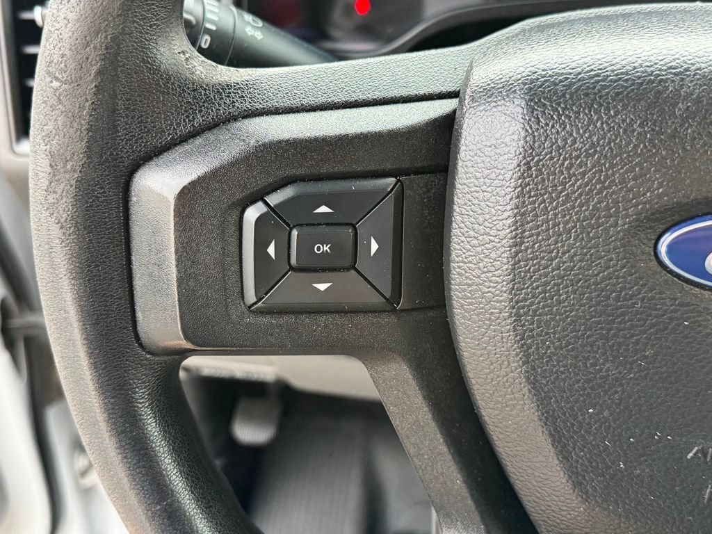 Used 2018 Ford F550 2WD Regular Cab Super Duty image 12