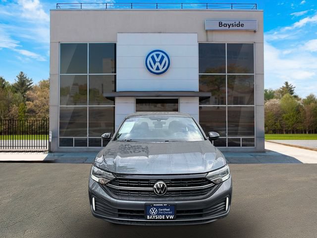 Certified 2023 Volkswagen Jetta Sport FWD image 2