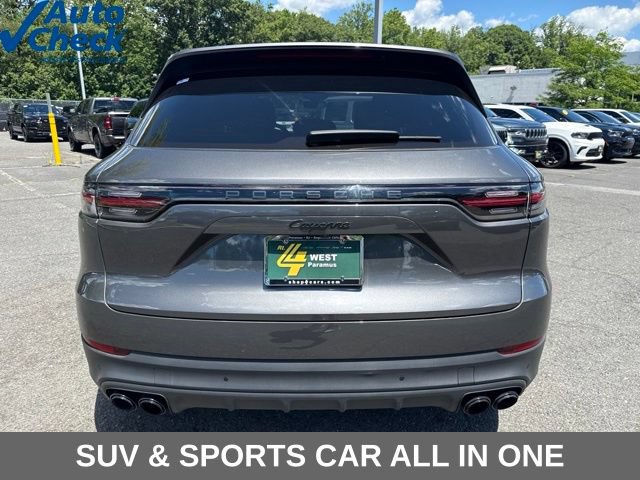 Used 2022 Porsche Cayenne AWD/4WD image 19