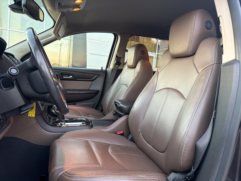 Used 2016 GMC Acadia SLT AWD/4WD image 13