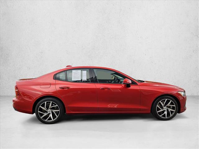 Used 2020 Volvo S60 T6 Momentum AWD/4WD image 4