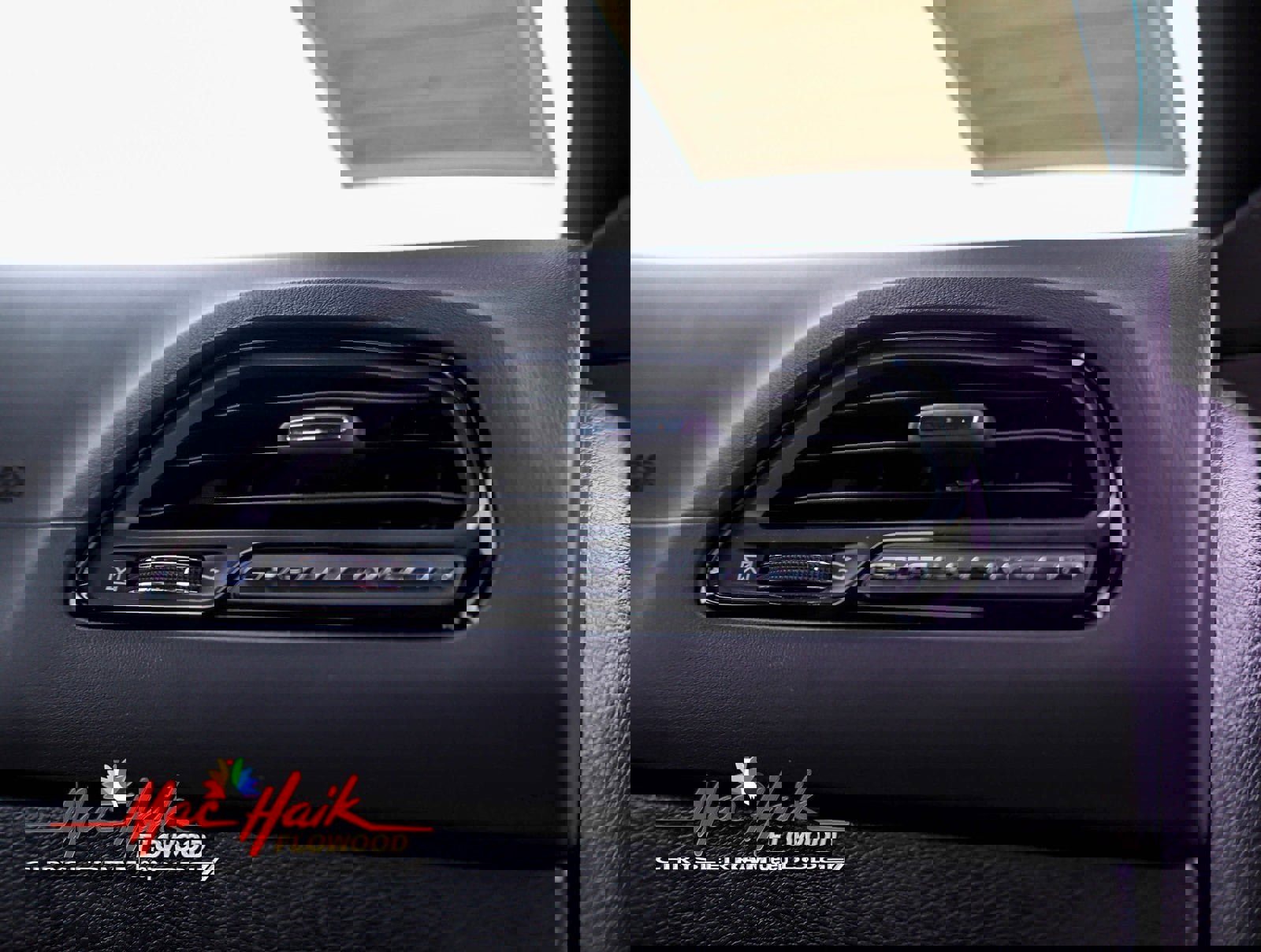 Used 2023 Dodge Challenger R/T w/ Plus Package image 11