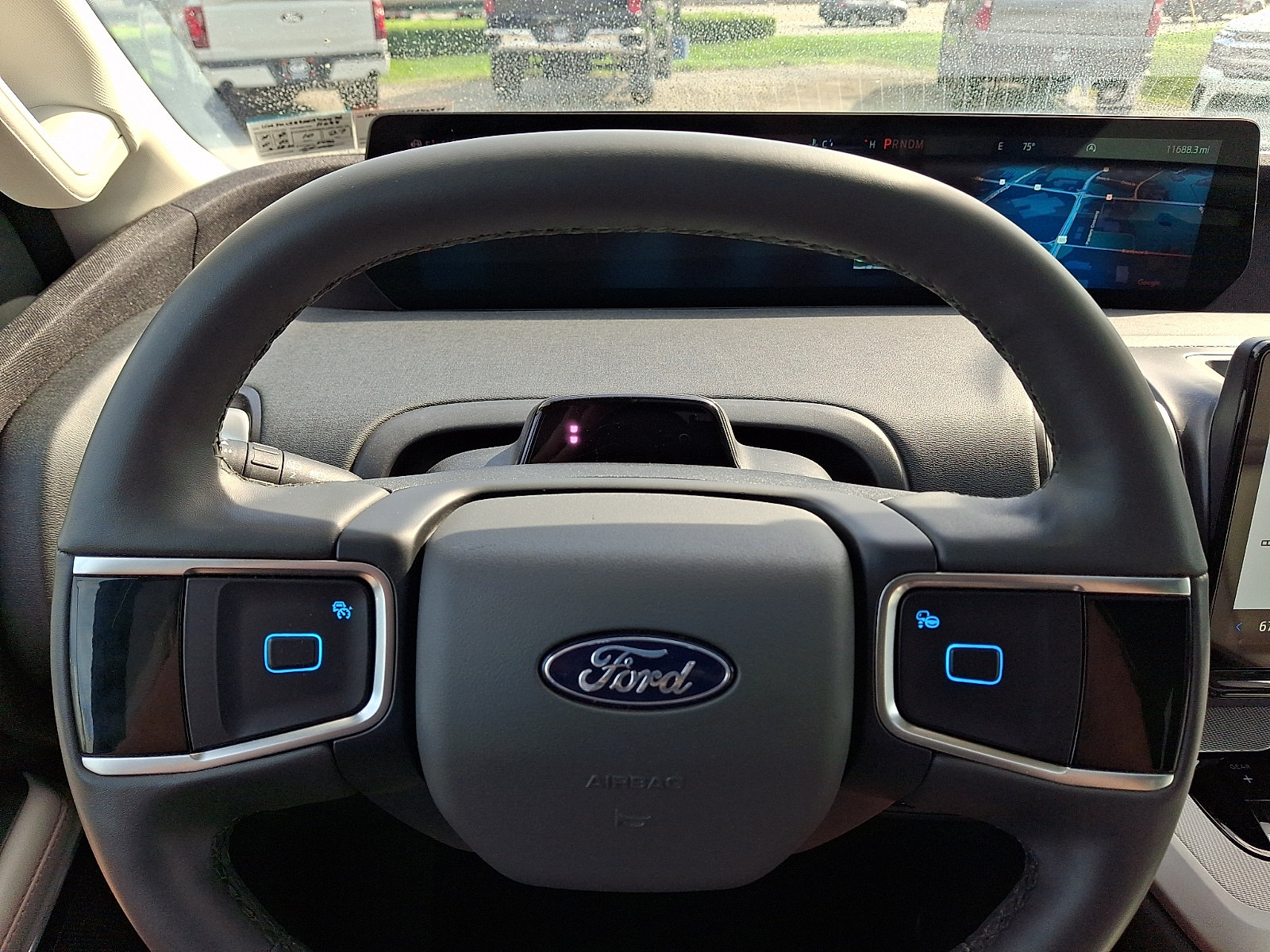 Certified 2025 Ford Expedition Active AWD/4WD image 23