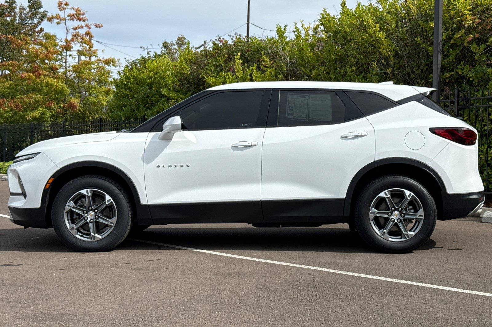 Used 2023 Chevrolet Blazer LT AWD/4WD image 7