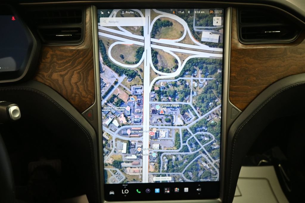 Used 2021 Tesla Model X Long Range AWD/4WD image 13