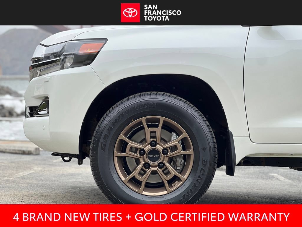 Certified 2020 Toyota Land Cruiser Heritage Edition AWD/4WD image 9