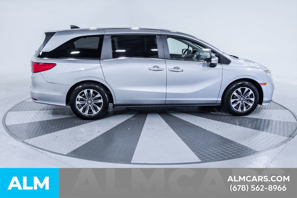 Used 2024 Honda Odyssey EX-L image 11