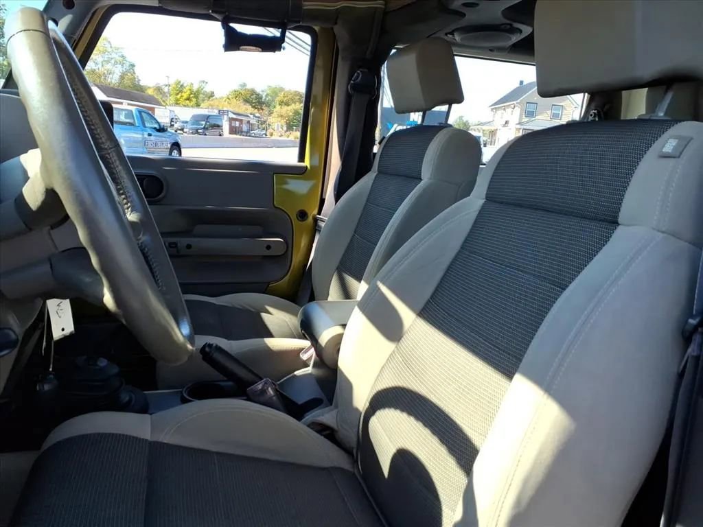 Used 2007 Jeep Wrangler X image 11
