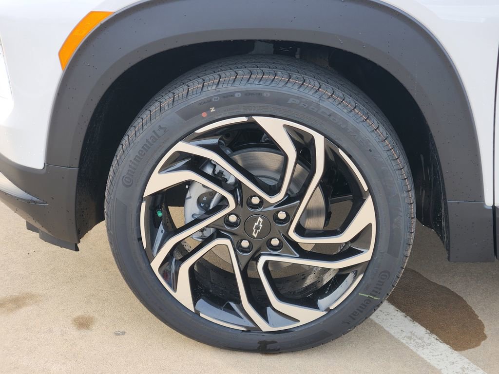 New 2026 Chevrolet TrailBlazer RS w/ Driver Confidence Package FWD image 8