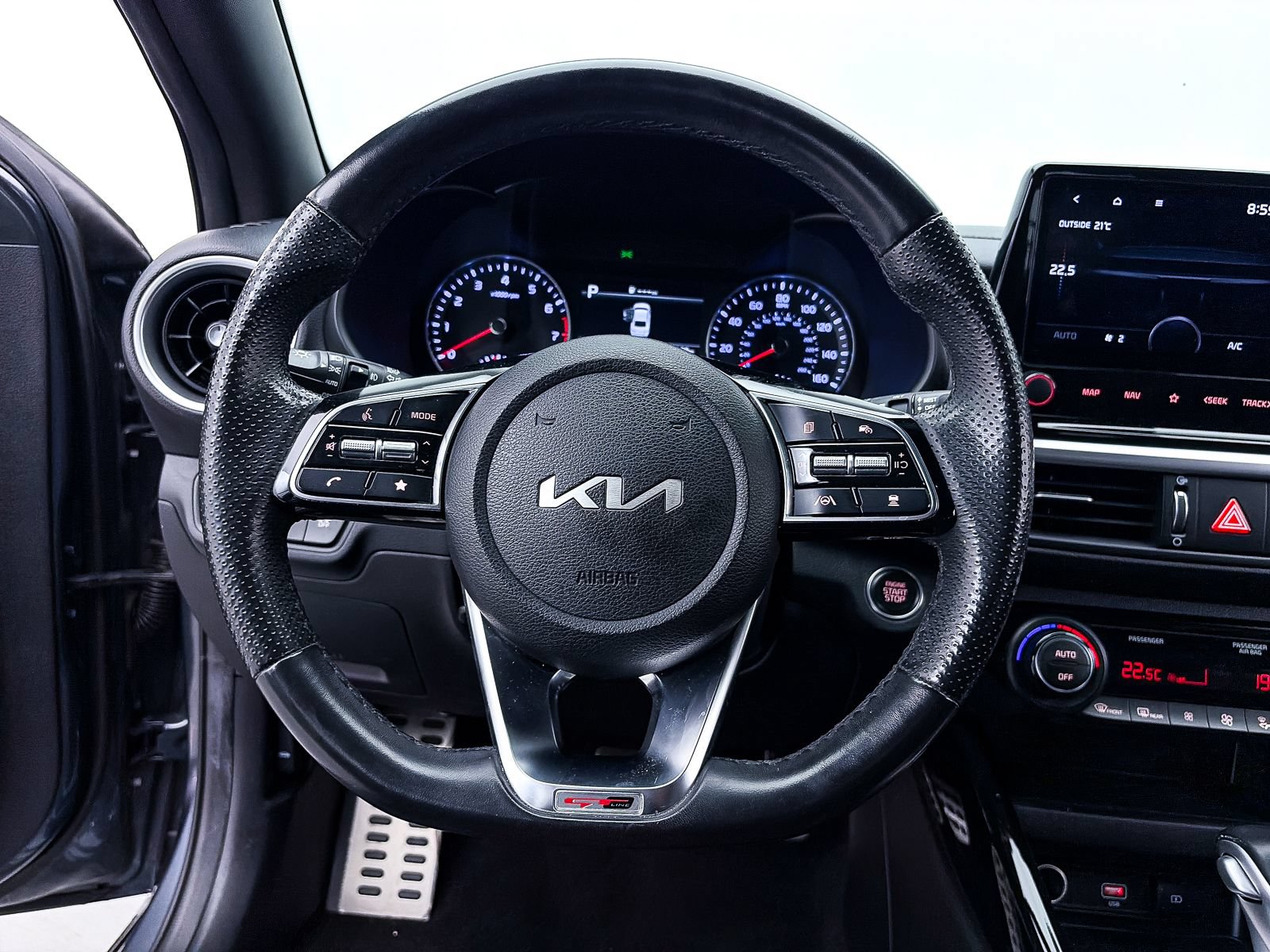 Certified 2024 Kia Forte GT-Line FWD image 28
