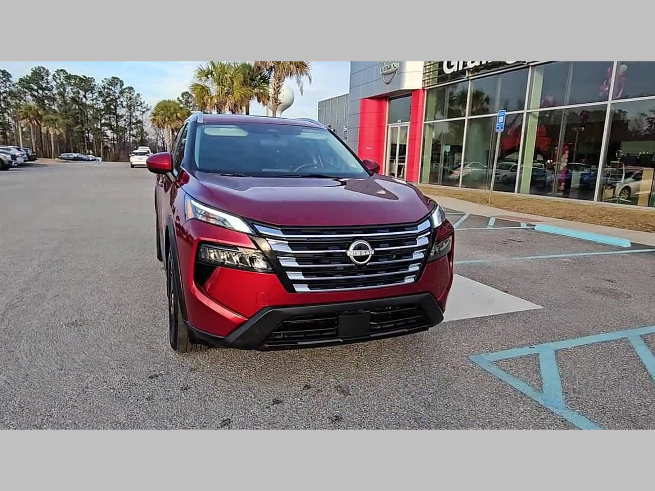 Used 2024 Nissan Rogue SV w/ SV Premium Package image 19