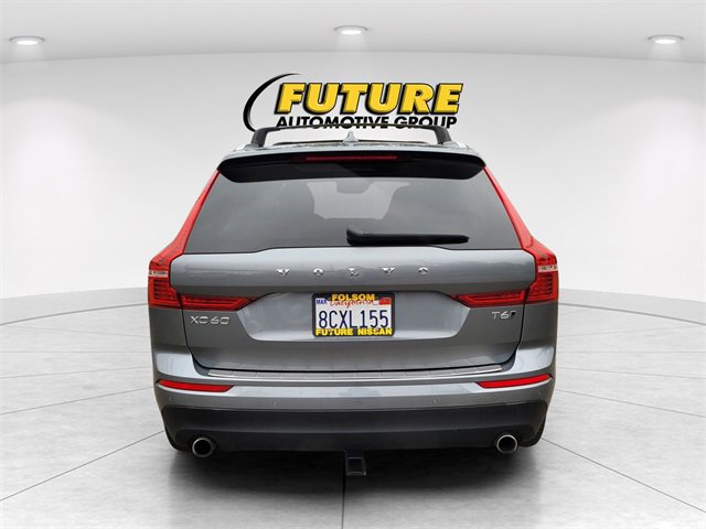 Used 2018 Volvo XC60 T6 Momentum w/ Convenience Package image 5