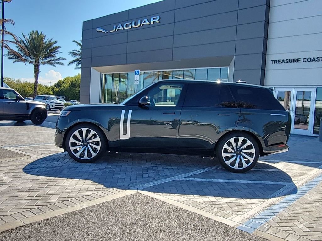 New 2026 Land Rover Range Rover Autobiography image 2