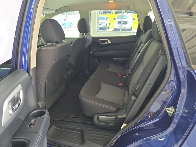 Used 2019 Nissan Pathfinder S AWD/4WD image 10