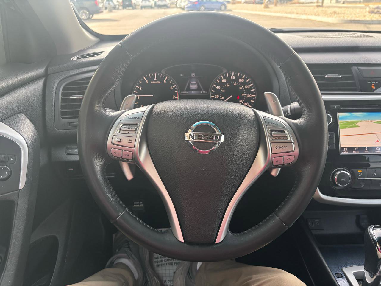 Used 2018 Nissan Altima 2.5 SR w/ SR Midnight Edition image 16