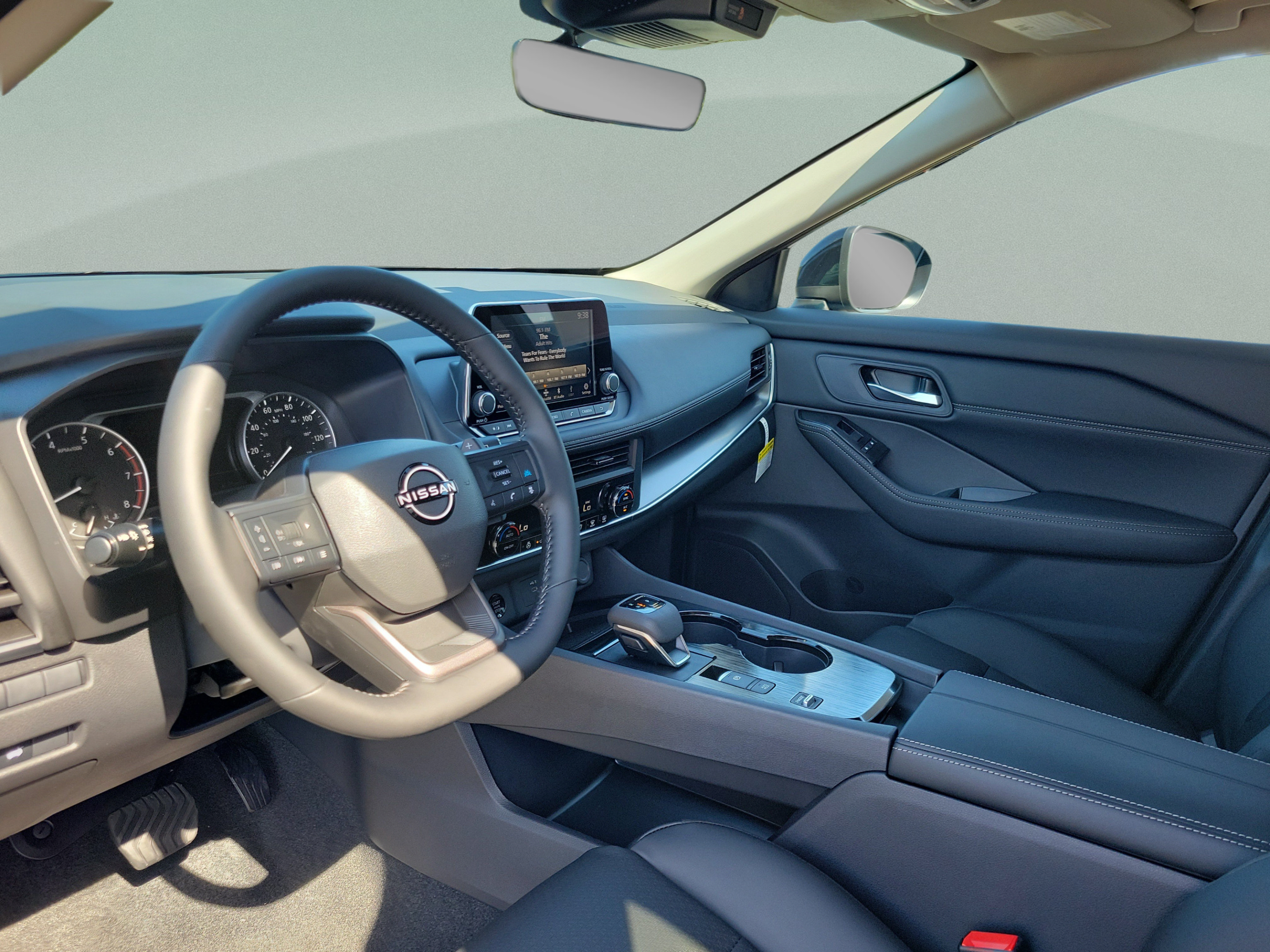New 2026 Nissan Rogue Dark Armor FWD image 17