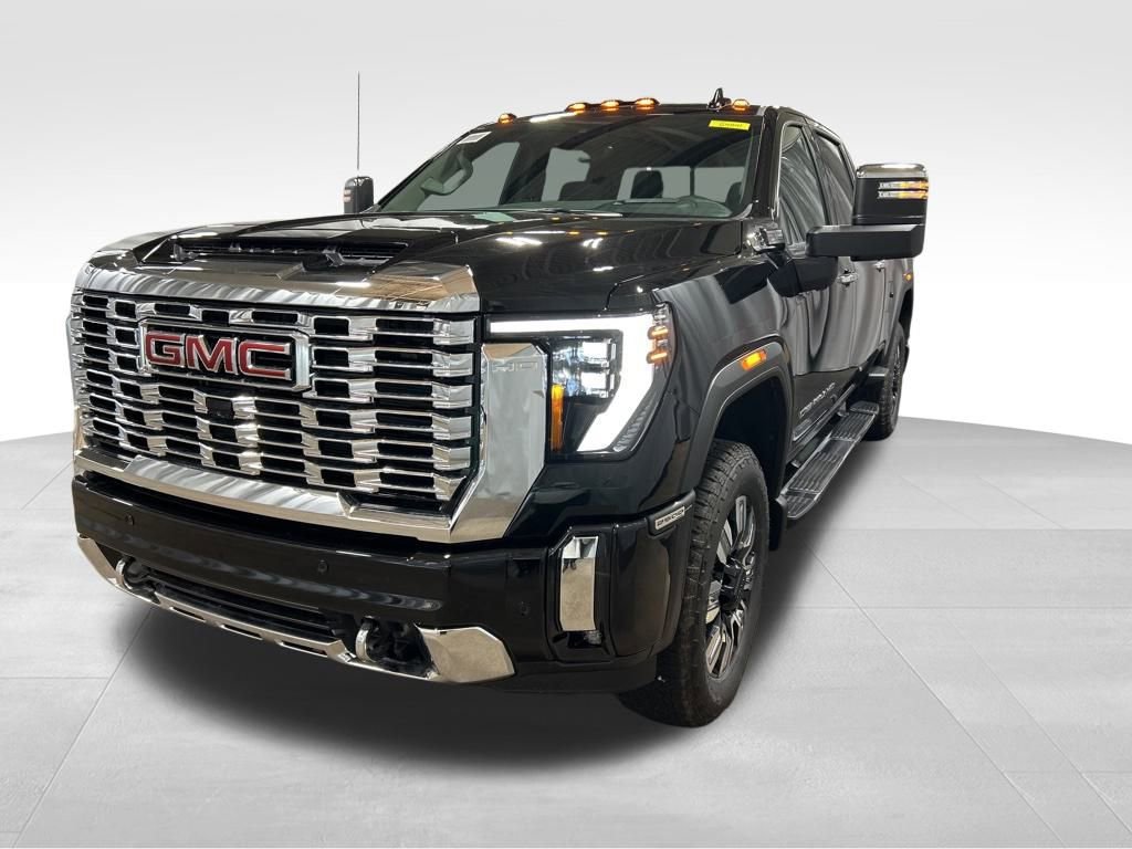 New 2026 GMC Sierra 2500 Denali w/ Denali Reserve Package image 8