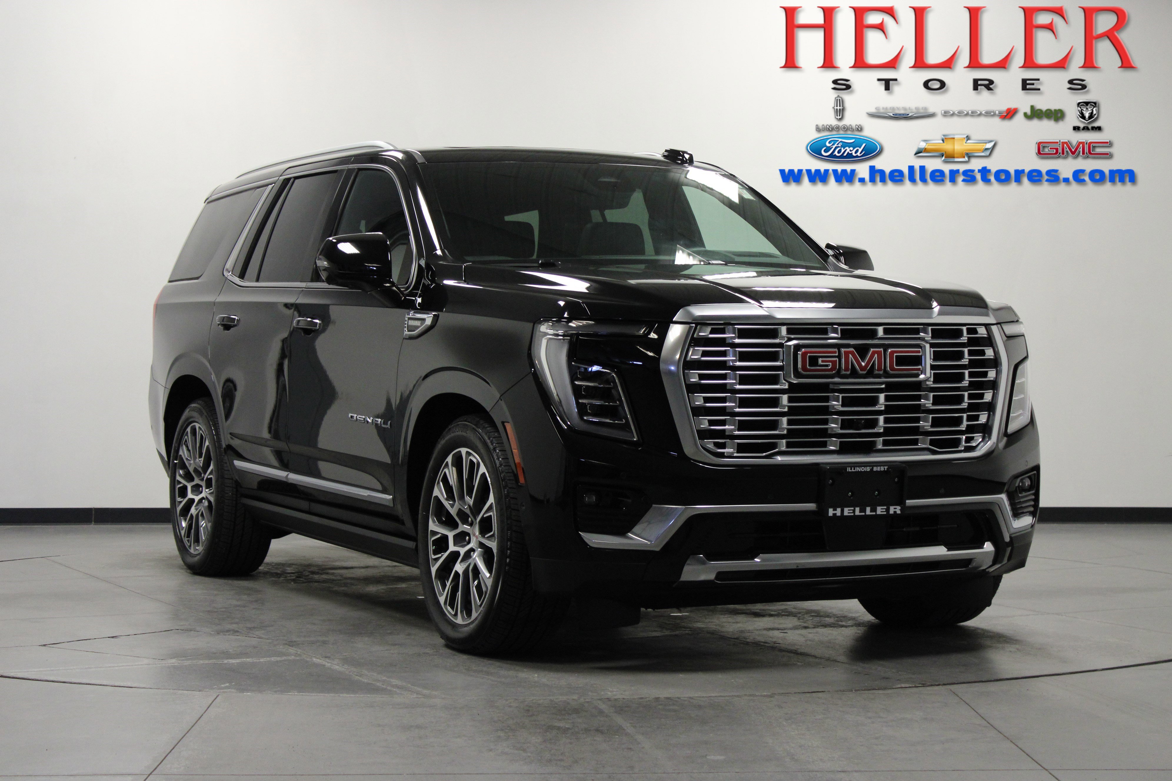 Used 2025 GMC Yukon Denali w/ Denali Reserve Package image 1