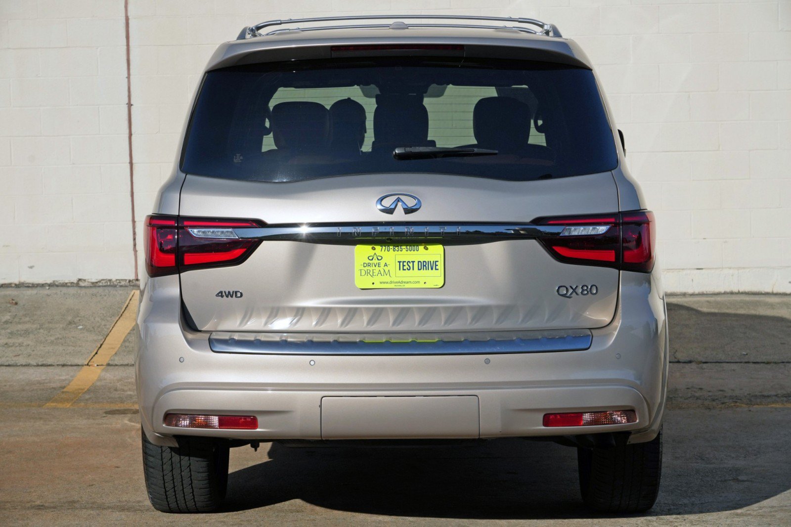 Used 2024 INFINITI QX80 Sensory AWD/4WD image 55
