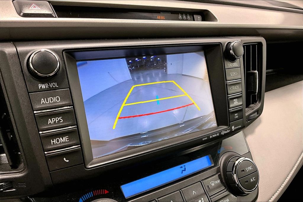 Used 2018 Toyota RAV4 XLE image 30