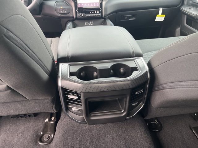 New 2026 RAM 2500 Big Horn AWD/4WD image 14