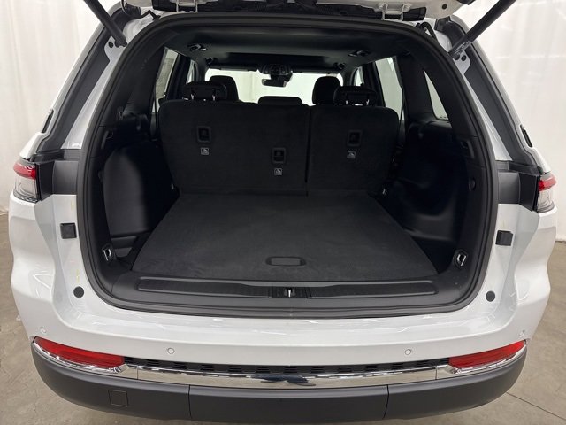 New 2025 Jeep Grand Cherokee Laredo X w/ Luxury Tech Group I image 27