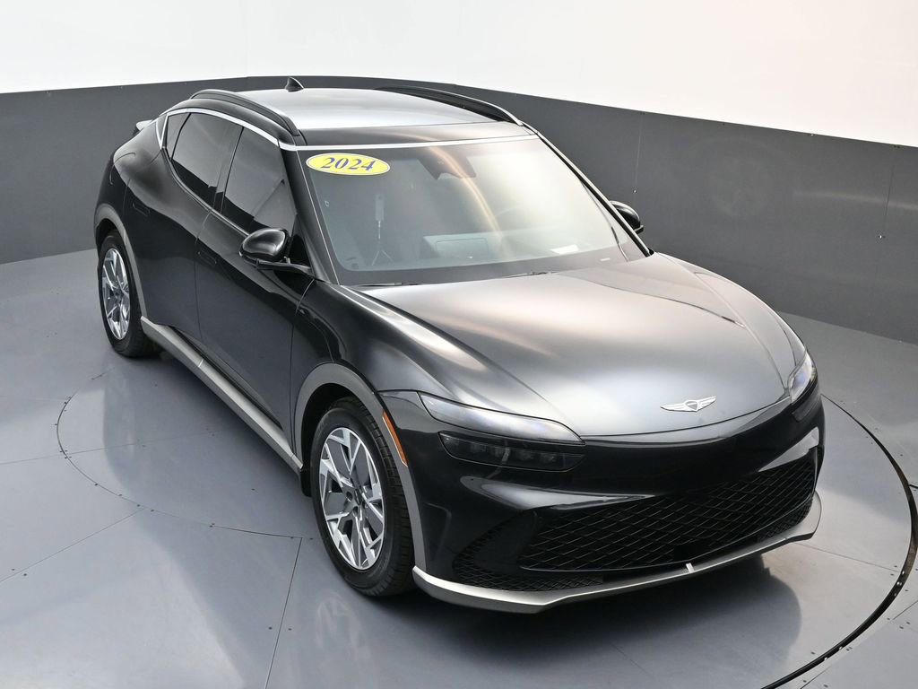 Used 2024 Genesis GV60 RWD image 1