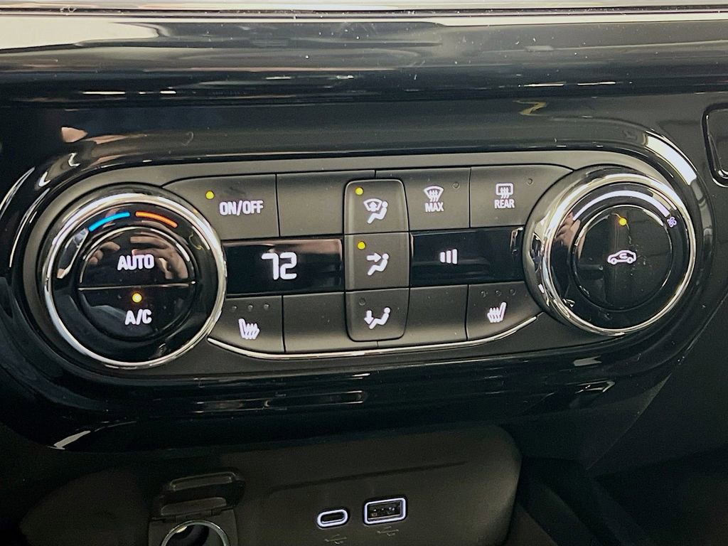 New 2026 Chevrolet Trax ACTIV w/ Driver Confidence Package FWD image 32