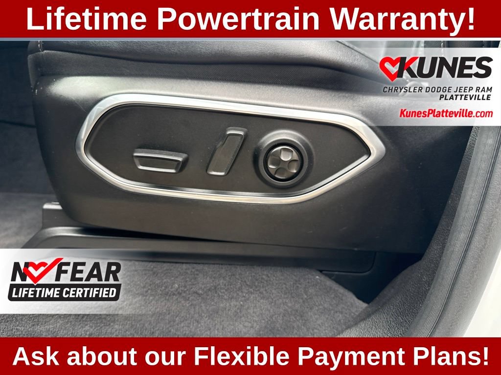 Used 2024 Jeep Wagoneer Series II w/ Convenience Group I AWD/4WD image 30