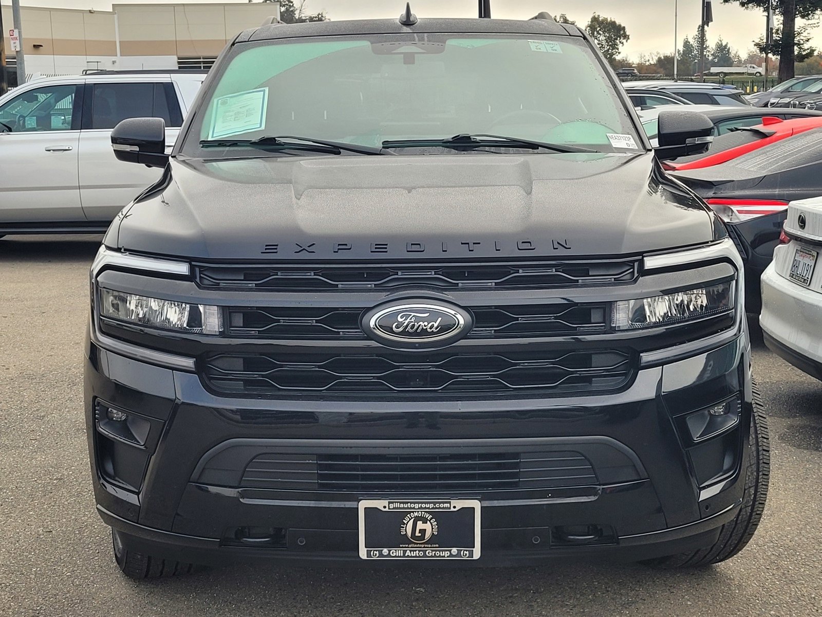 Used 2022 Ford Expedition Max Limited image 2