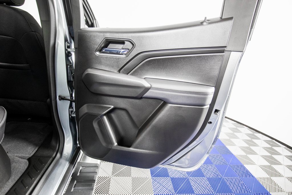 Used 2024 GMC Canyon Elevation image 16