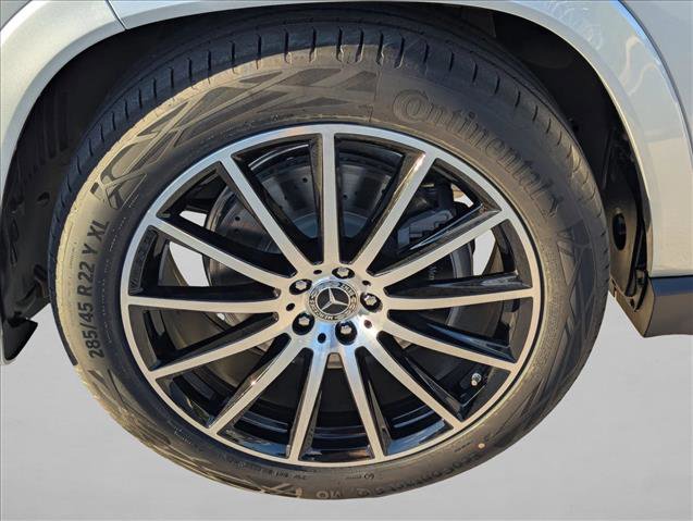 New 2026 Mercedes-Benz GLS 450 4MATIC image 9