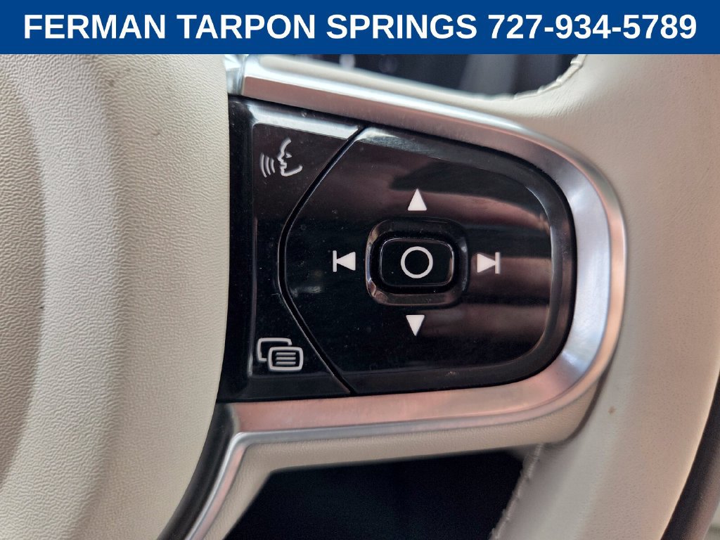 Certified 2024 Volvo XC60 B5 Plus w/ Protection Package Premier AWD/4WD image 27
