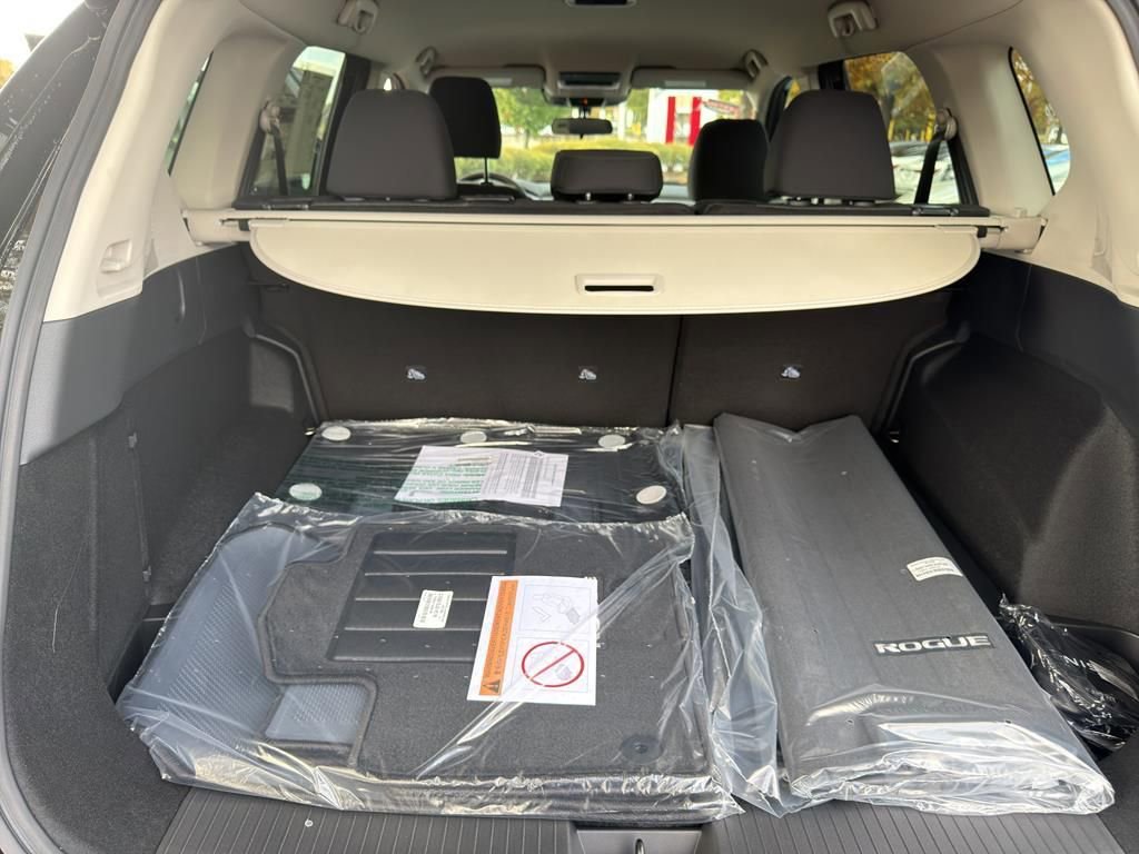 New 2026 Nissan Rogue SV image 30